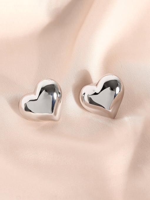 White K [ear acupuncture style] Brass Smooth Heart Minimalist Stud Earring